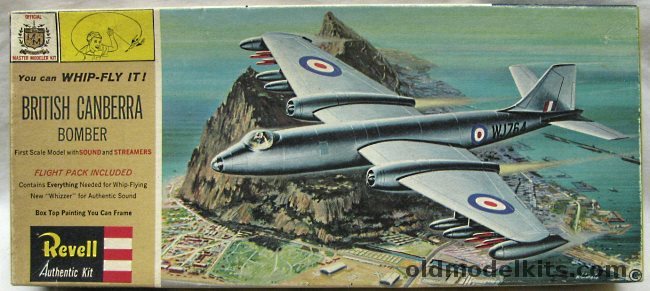 Revell 1/81 British Canberra Bomber Whip-Fly, H157-129 plastic model kit